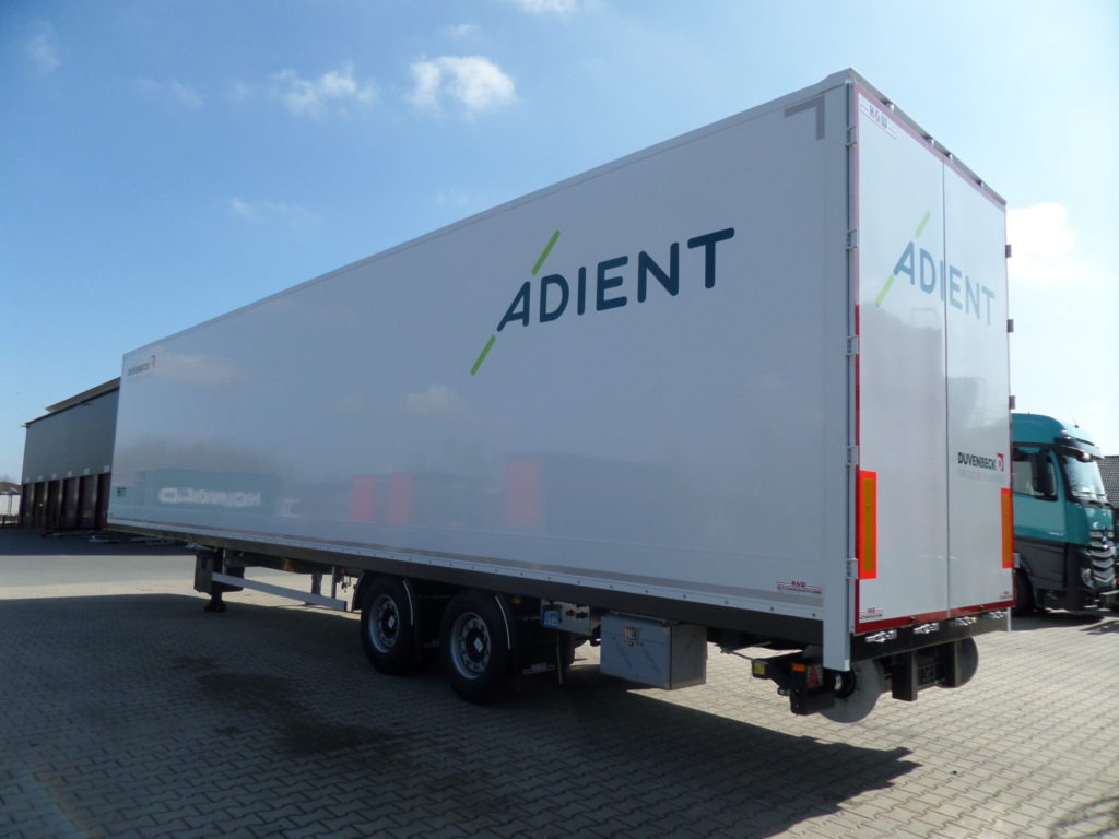 Aufnahme für Docking Station zur vollautomatischen Be- und Entladung